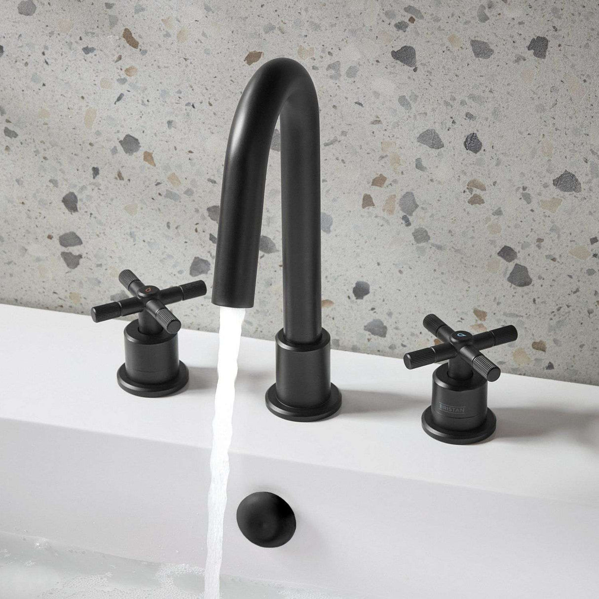 CRU3THBASBLK Bristan Cruzar Black 3TH Basin Mixer Lifestyle