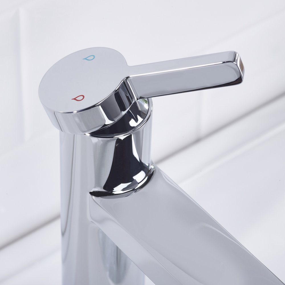 ELEBASC Bristan Elevar Basin Mixer with Clicker Waste in Chrome Close Up of Handle Details