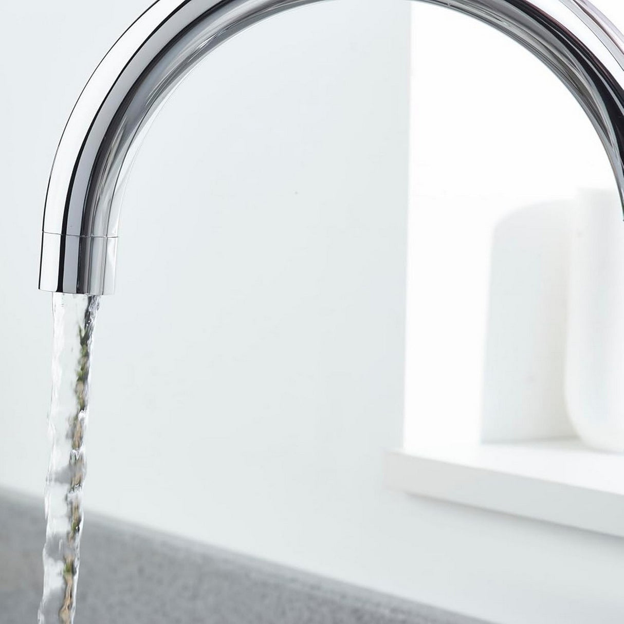 ODSNKC Bristan Odyssey Monobloc Sink Mixer in Chrome Spout Close Up