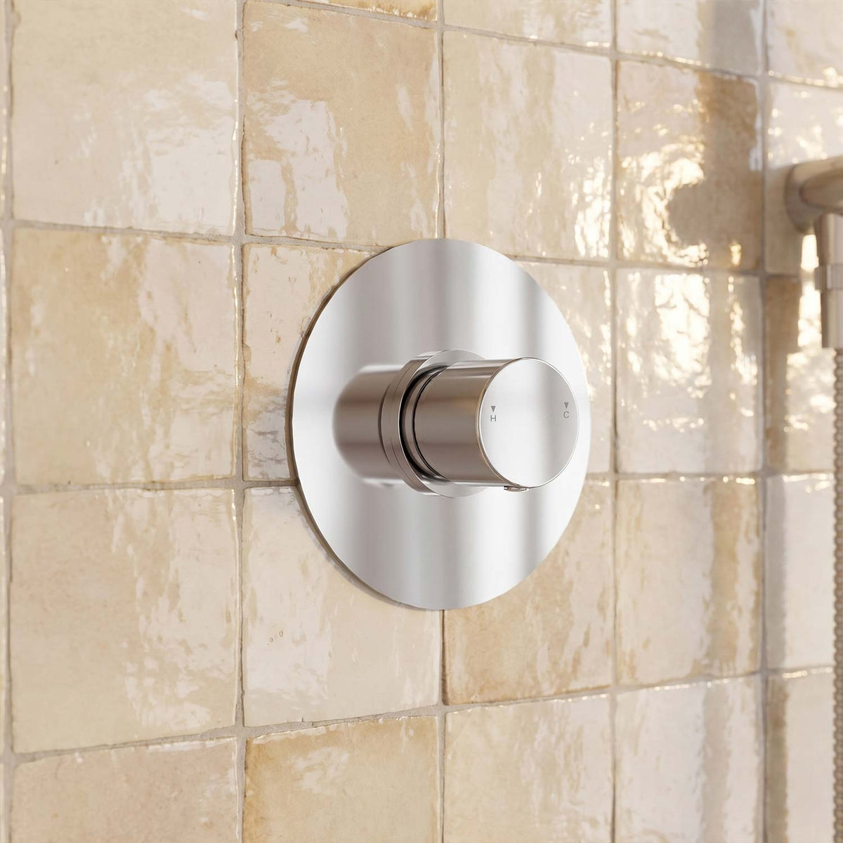 Calvarra Aspect Thermostatic Temperature Control Shower Valve in Chrome lifestyle