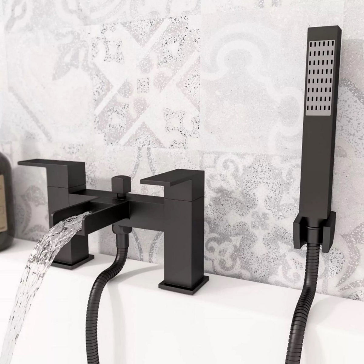 Eastbrook Abberton Black Bath Shower Mixer Lifestyle 79.1038