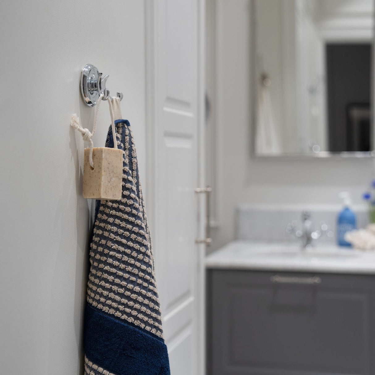 K256 Smedbo Villa Chrome Double Towel Hook Bathroom Setting