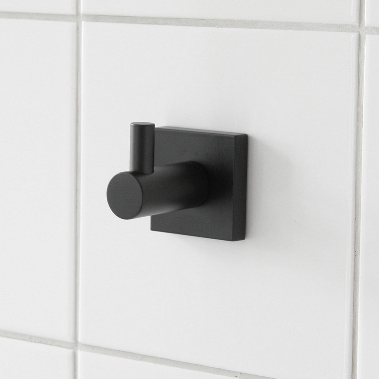 Miller Atlanta Single Hook in Matt Black lifestyle