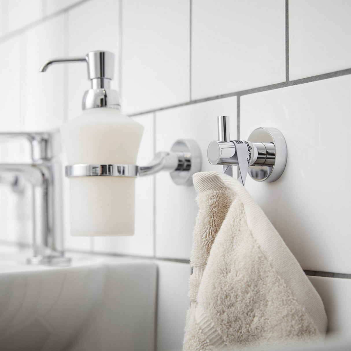 Miller Bond Single Hook in Chrome lifestyle