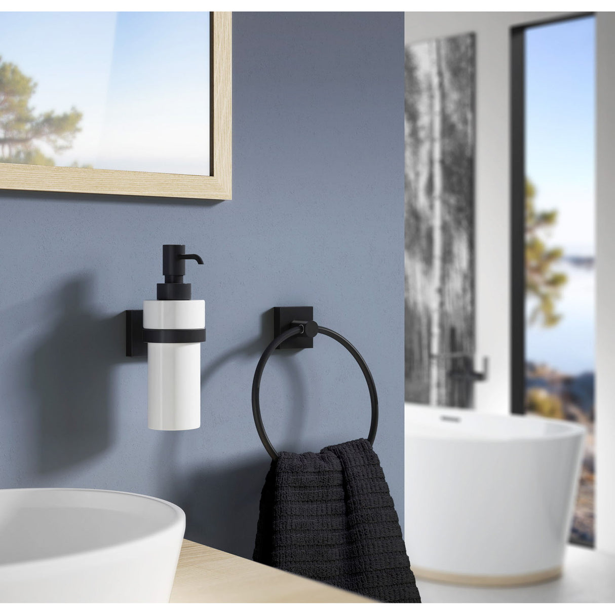 Smedbo House Towel Ring Black