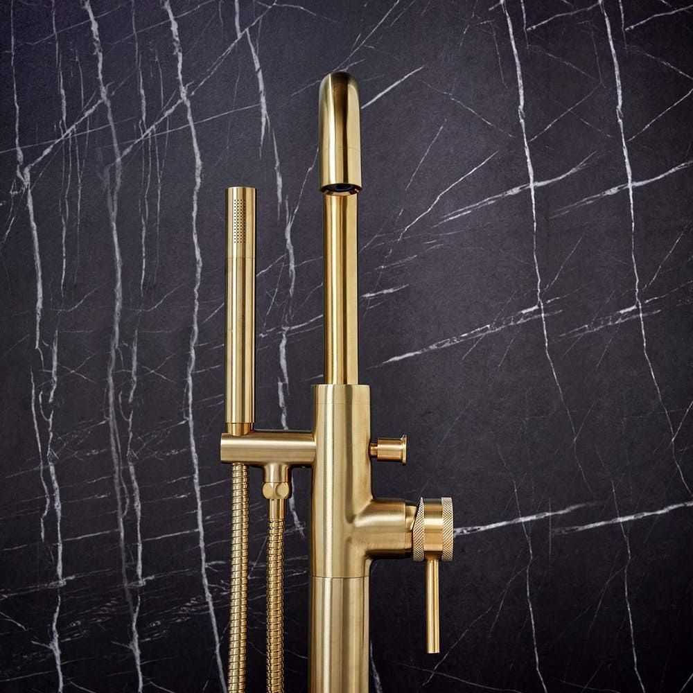 NU-018 Scudo Core Brushed Brass Freestanding Bath Shower Mixer (4)