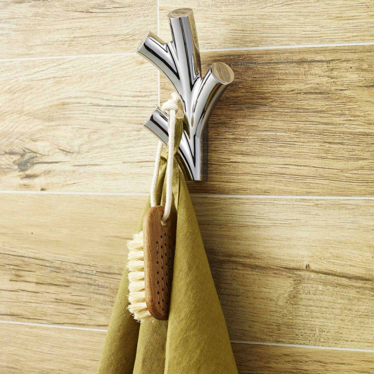 FK130 Smedbo Dry Quadruple Chrome Bathroom Hook Lifestyle