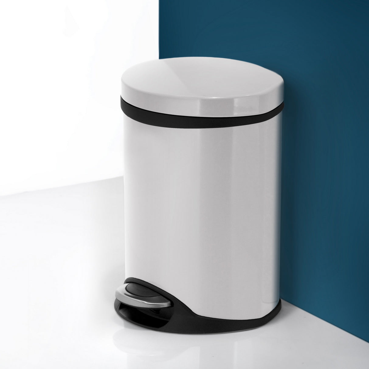 FK662 Smedbo Outline 6 Litre White Soft Close Pedal Bin Lifestyle