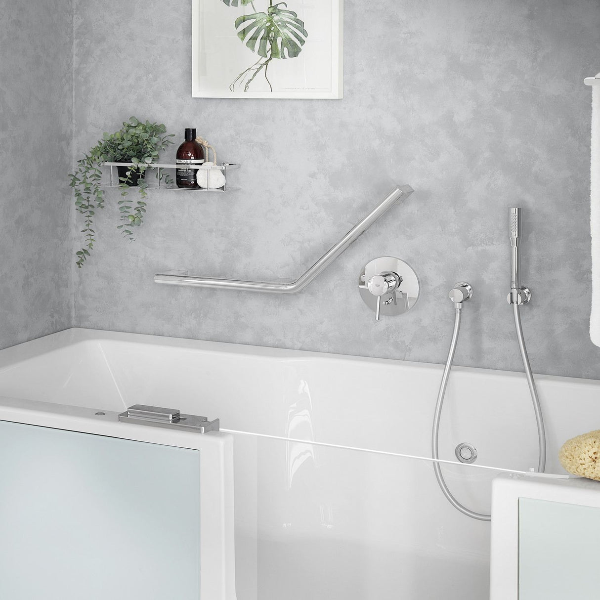 DK3005 Smedbo Sideline Design Chrome Shower Basket Bathroom Setting