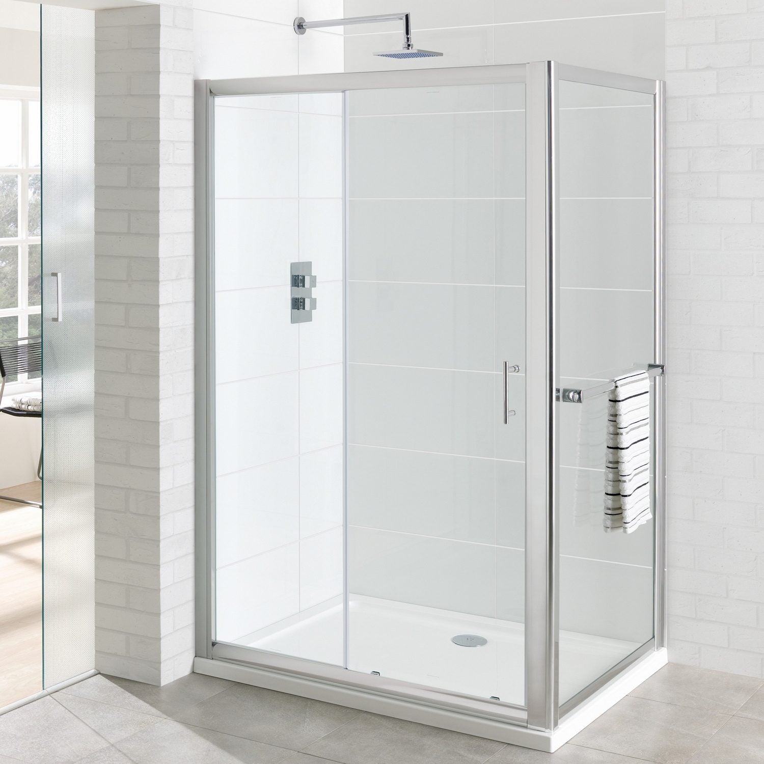 Sliding Shower Doors Buying Guide