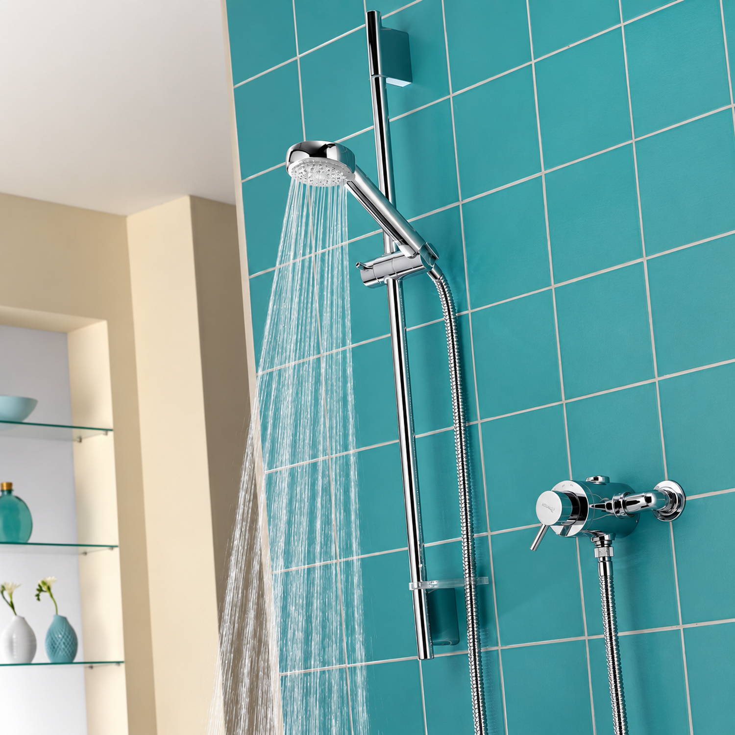 Aqualisa Siren Exposed Mixer Shower with Adjustable Head Lifestyle SRN001EA