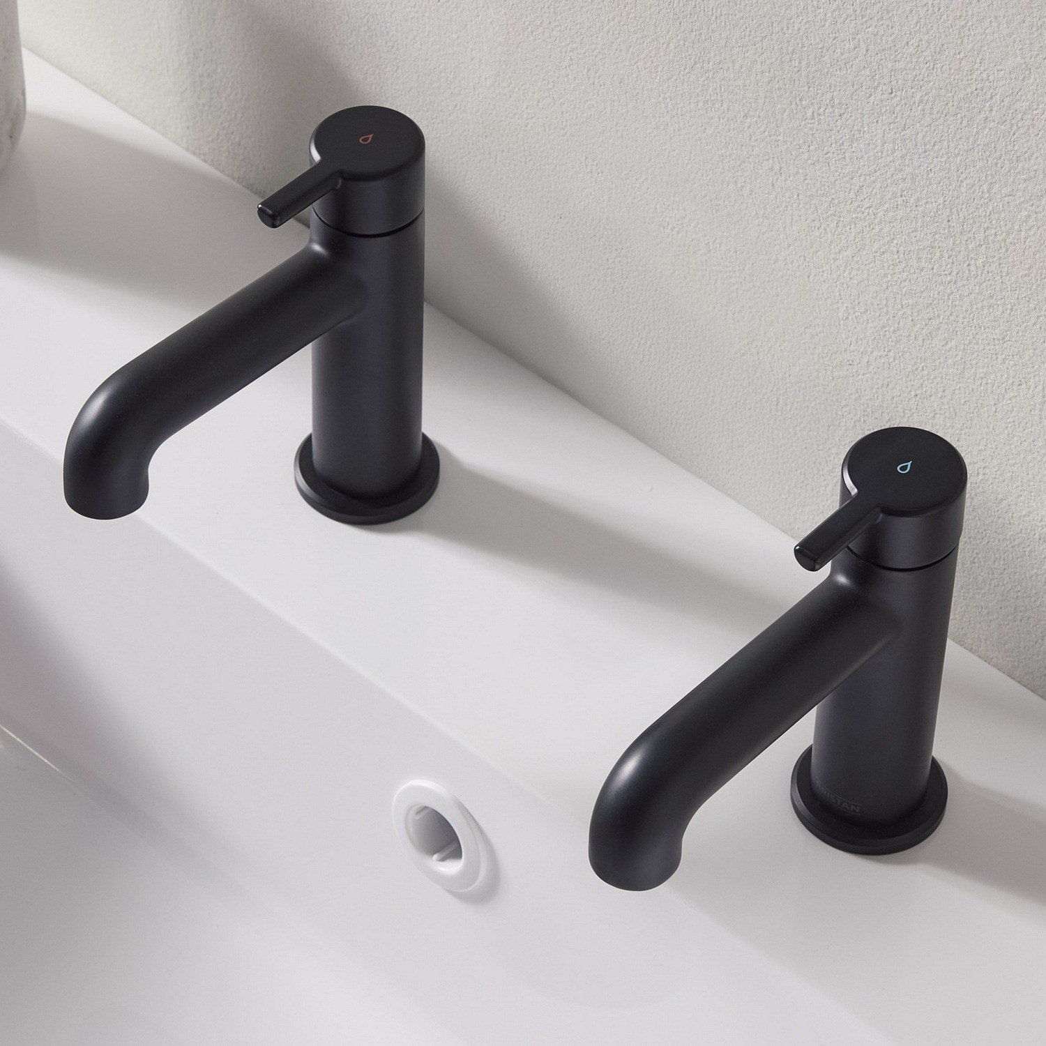 AL1/2BLK Bristan Altum Black Basin Taps Hot and Cold Lever Indices