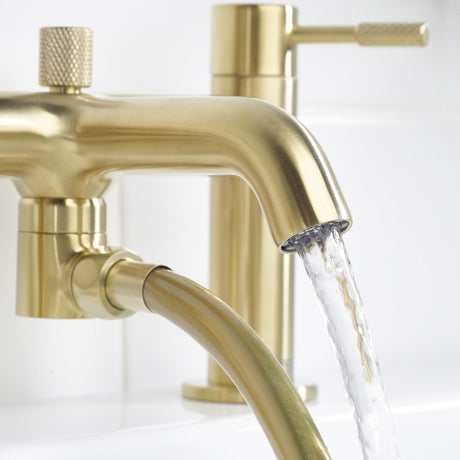 MOLBSMBB Bristan Molida Brushed Brass Bath Shower Mixer Spout Close Up