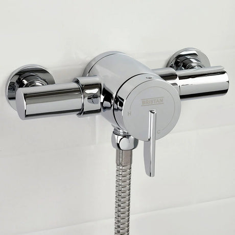 SOQ3SHXARC Bristan Sonique3 Thermostatic Exposed Shower Valve Kit Valve and Shower Hose Close Up