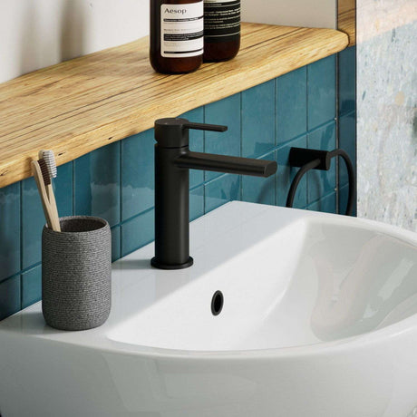 Calvarra Arlow Basin Mixer with Waste in Black