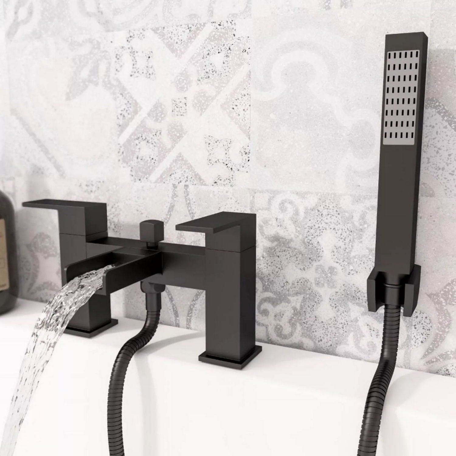 Eastbrook Abberton Black Bath Shower Mixer Lifestyle 79.1038