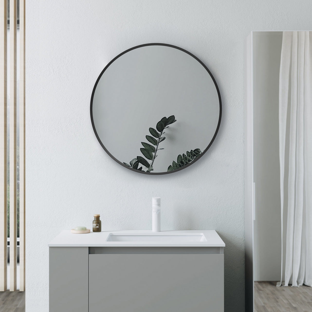 Ajax Gedney 500mm Round Mirror in Matt Black