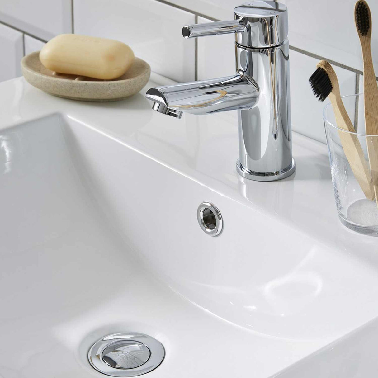 Kartell Aztec Mono Basin Mixer with Waste in Chrome lifestyle