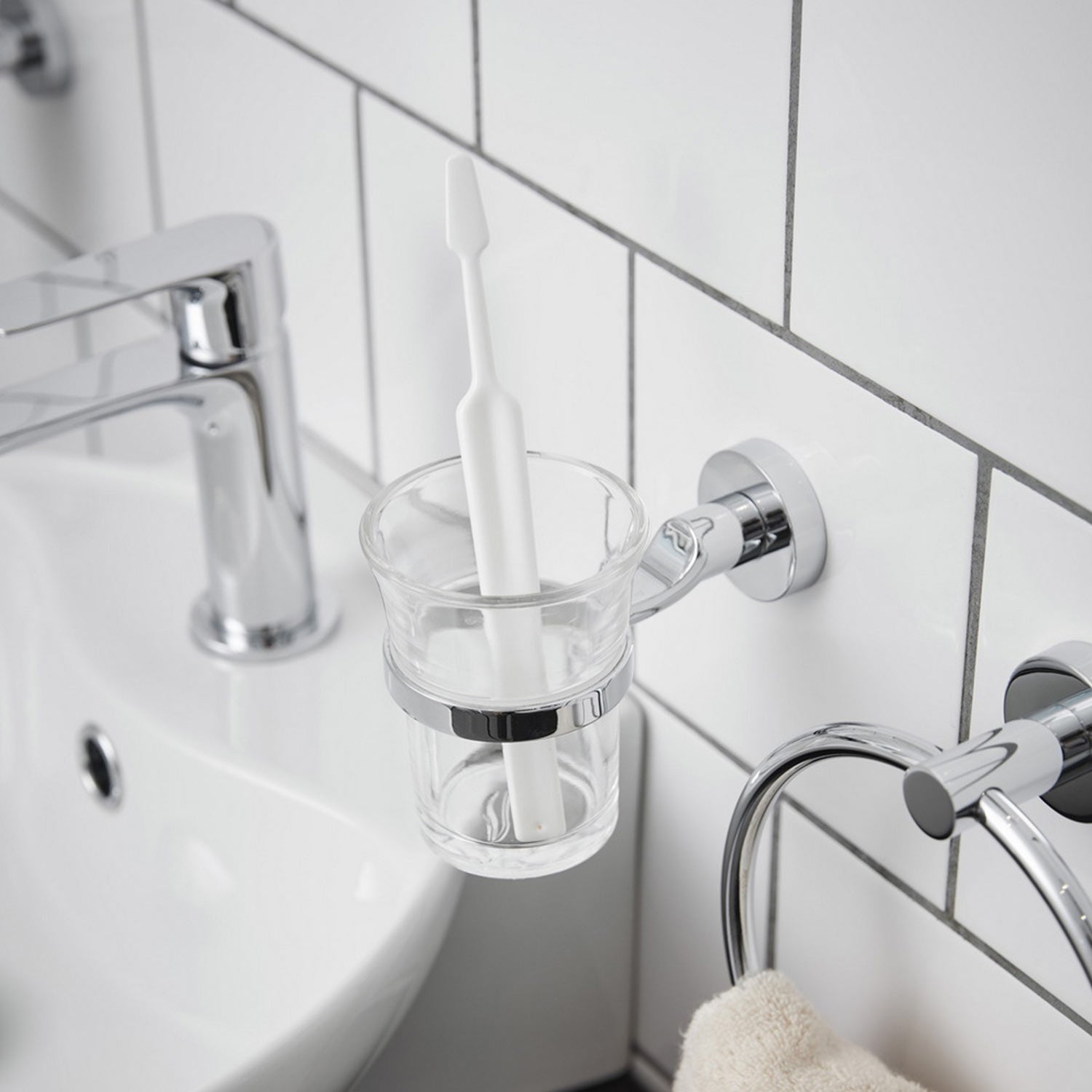 Miller Bond Tumbler Holder in Chrome lifestyle