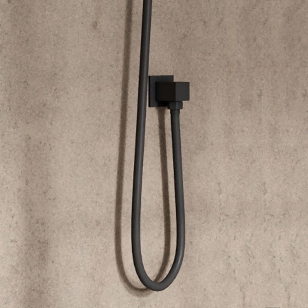 Scudo Black Squared Outlet Elbow lifestyle