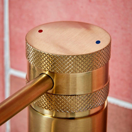 NU-003 Scudo Core Brushed Brass Mono Basin Mixer (3)