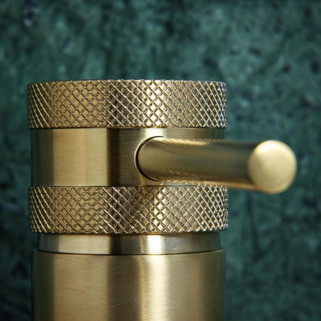 NU-006 Scudo Core Brushed Brass Tall Mono Basin Mixer (4)