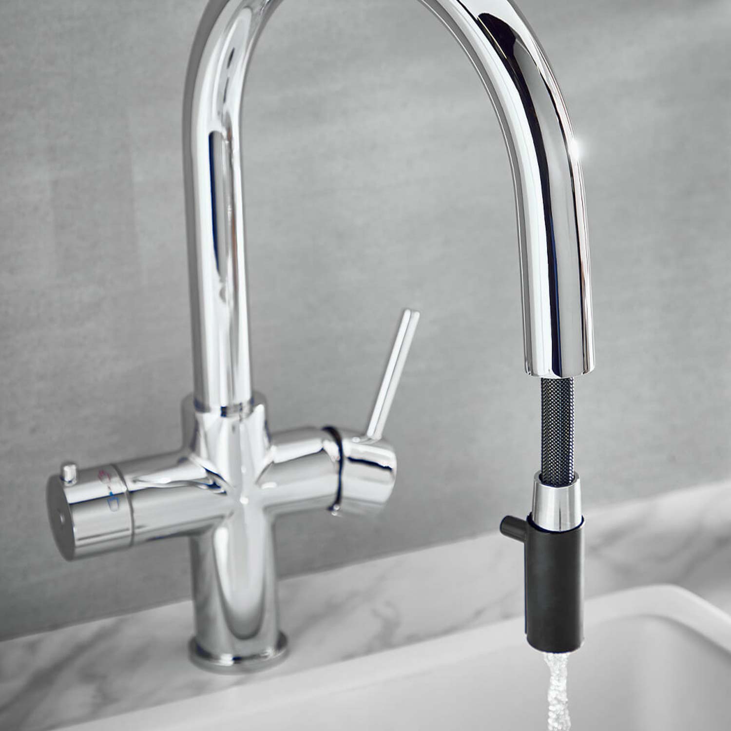 Scudo KoGE 4 in 1 Swan Pull Out Spout Boiling Water Tap in Chrome lifestyle 3