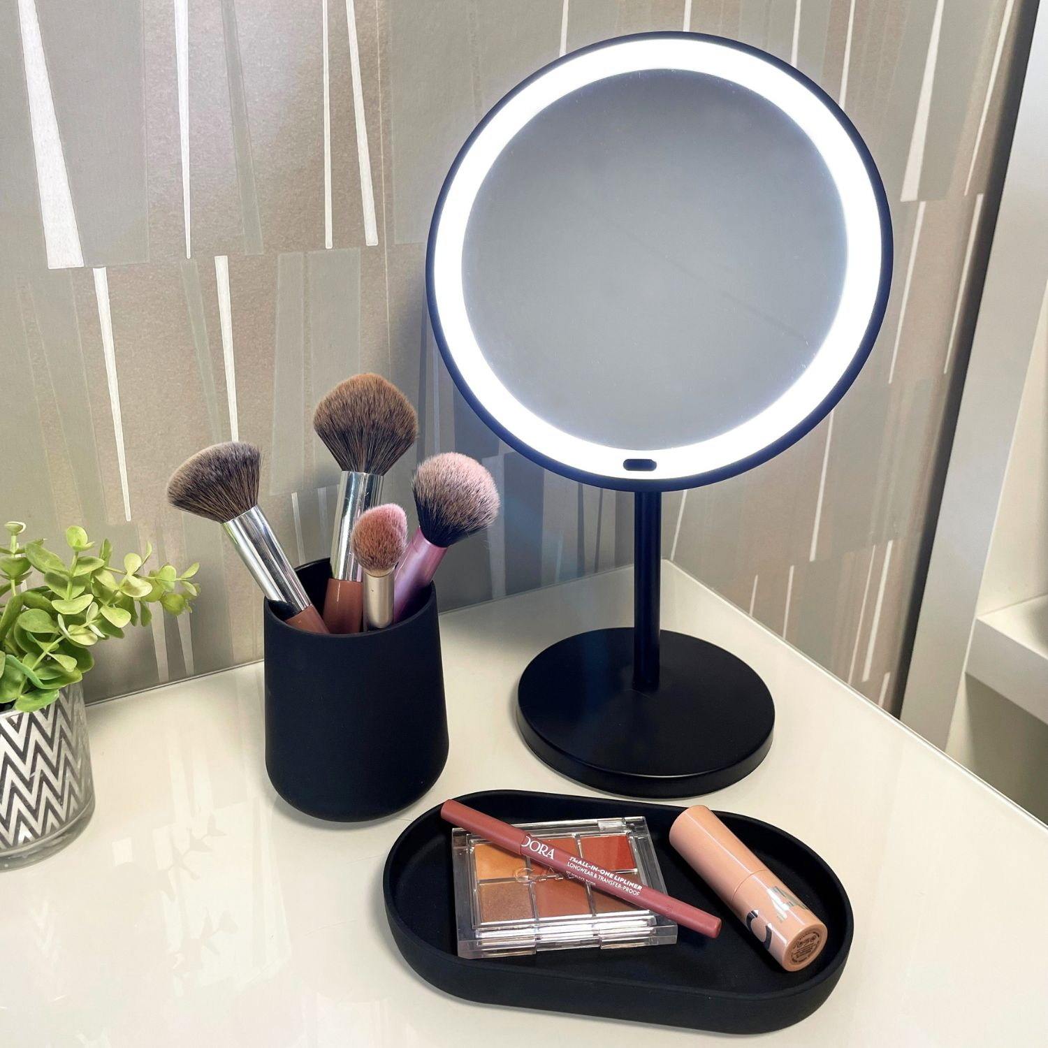 ZB625 Smedbo Beslagsboden Black Freestanding LED Make Up Mirror Lifestyle
