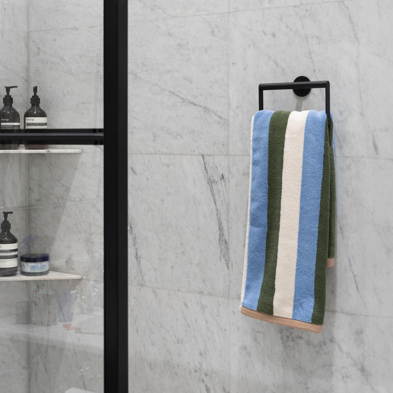 TB344 Smedbo Dot Black Self Adhesive Towel Ring Lifestyle