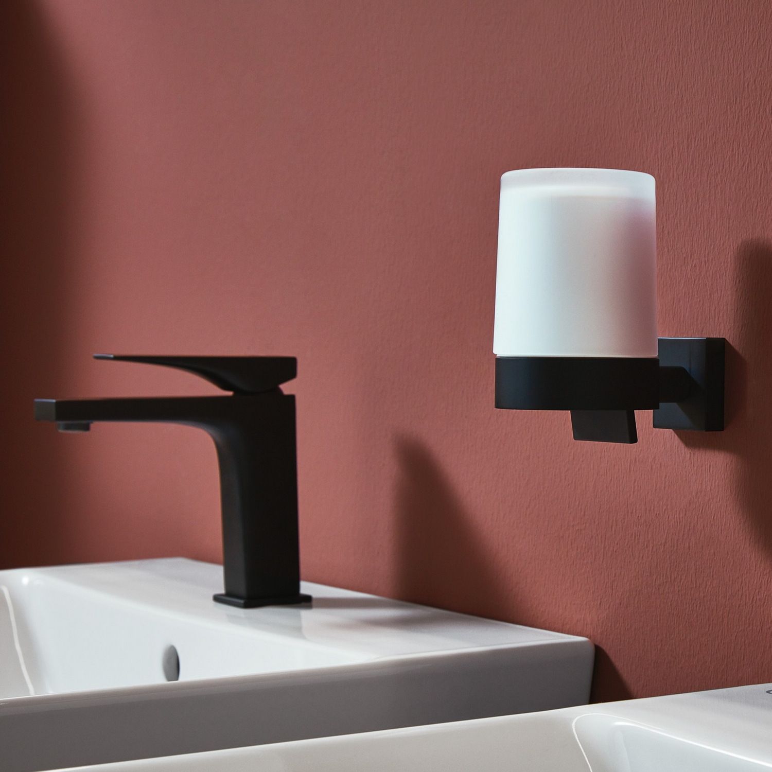 RB361 Smedbo House Glass Wall Mounted Soap Dispenser in Black Lifestyle