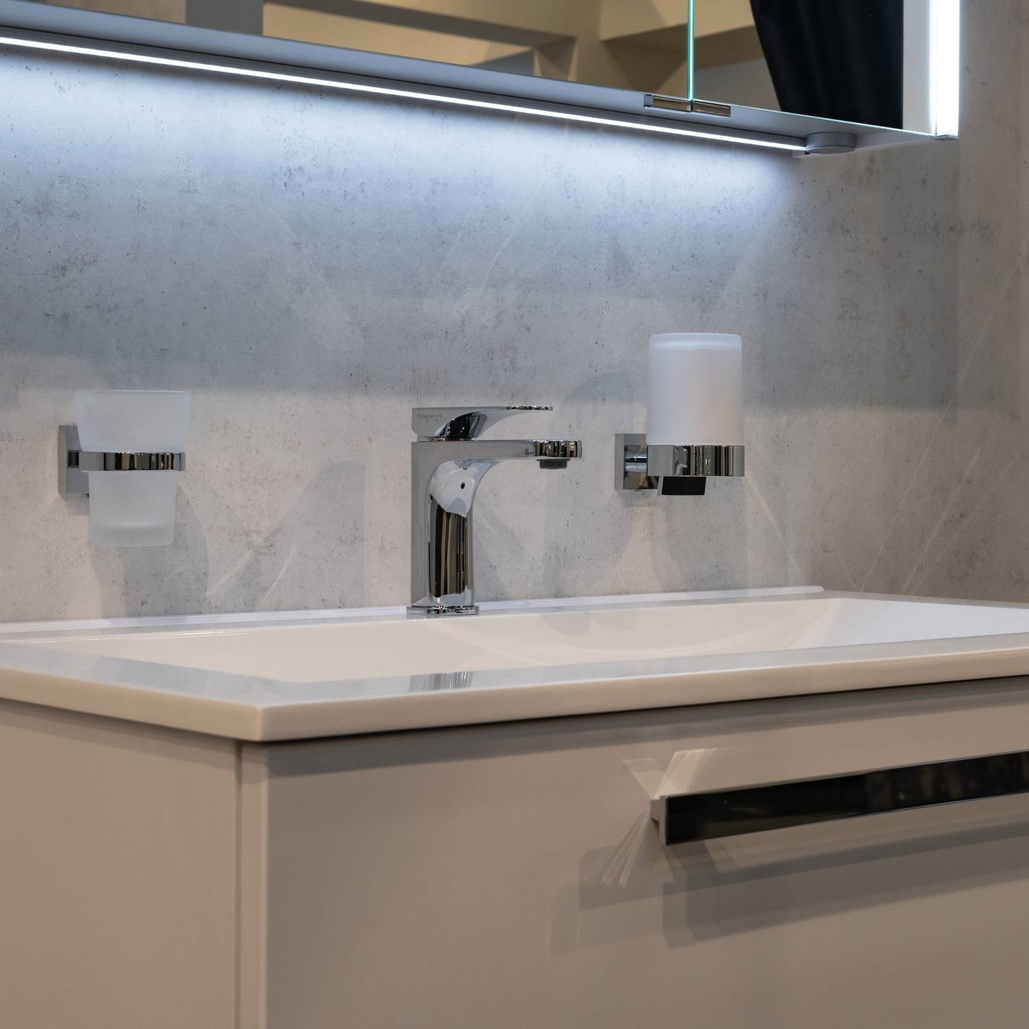 RK361 Smedbo House Glass Wall Mounted Soap Dispenser in Chrome Lifestyle