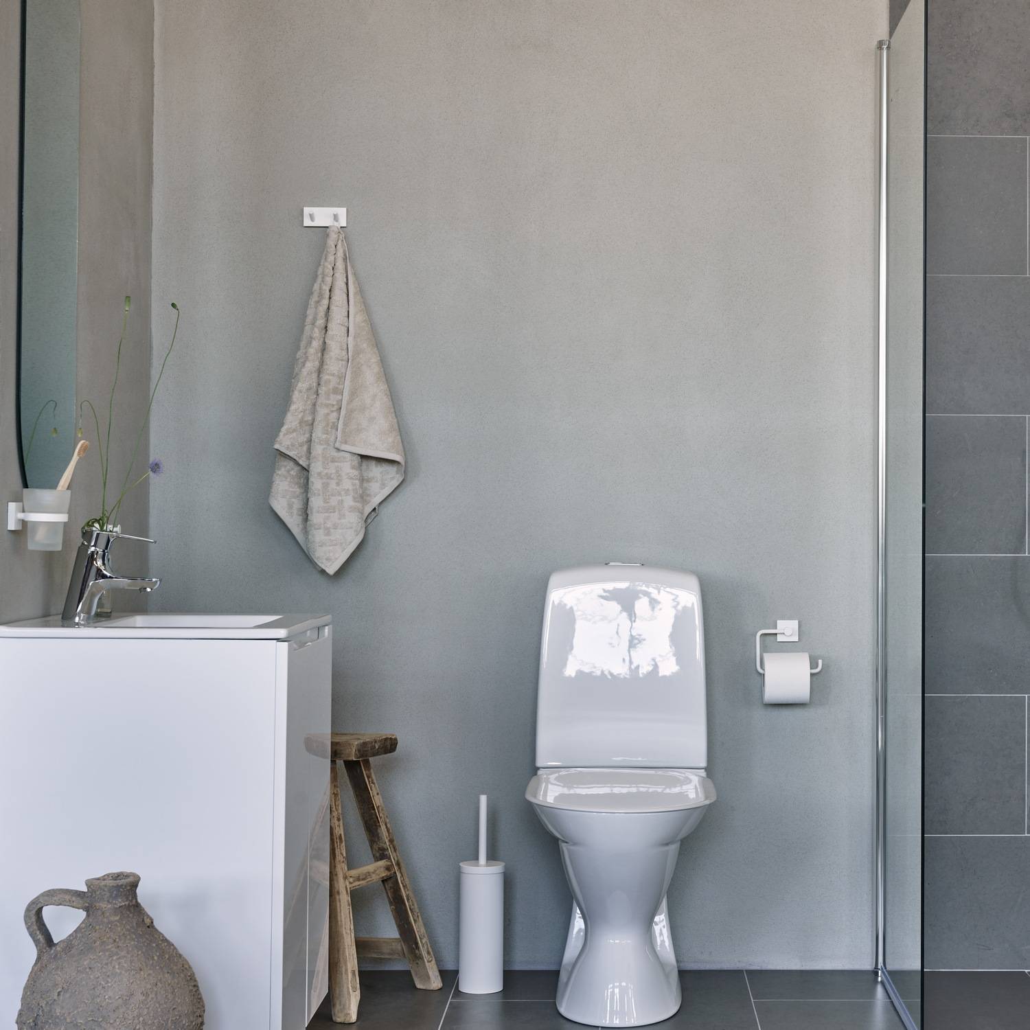 RX356 Smedbo House Matt White Double Towel Hook Lifestyle