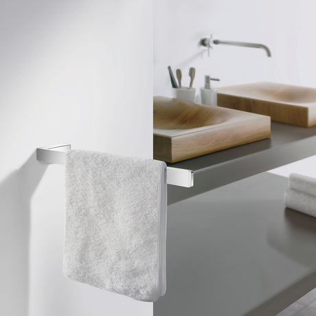 Smedbo Outline Single Towel Rail in Polished Chrome lifestyle