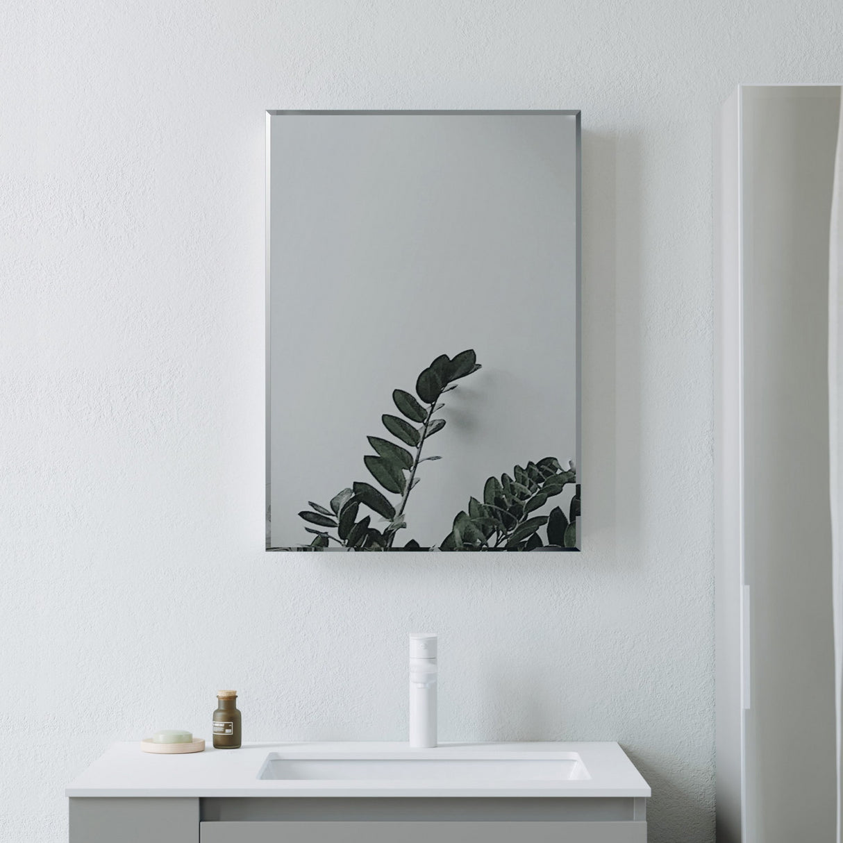 Ajax Whitgift 600mm x 800mm Rectangular Mirror